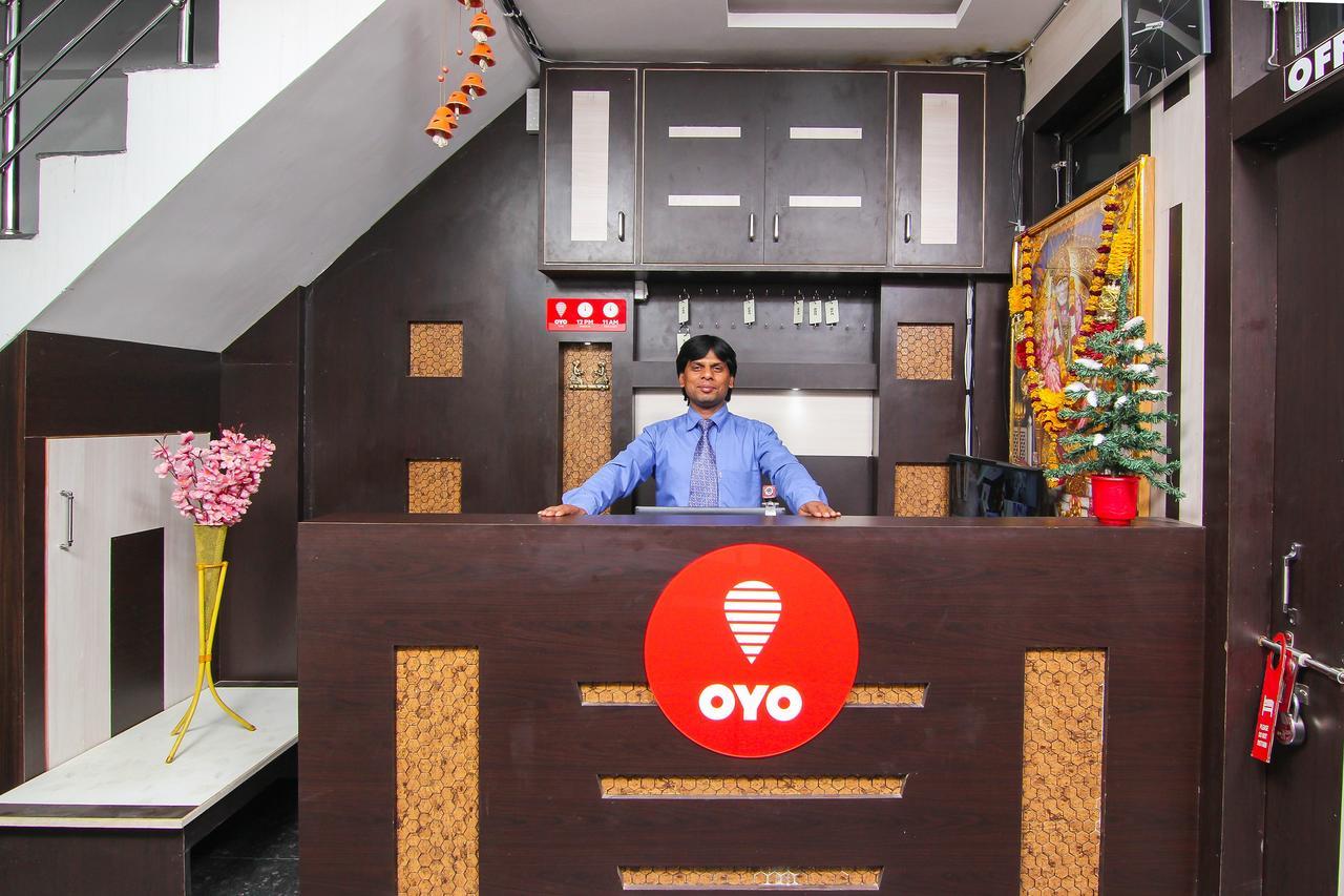 Oyo 12446 Shree Sai Guest House Allāhābād Junction Exteriör bild